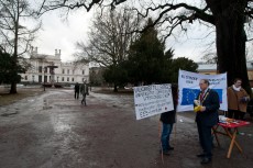 Vänsterns studentförbund protesterade mot studieavgifter utanför AF-borgen. Foto: Jonas Jacobson