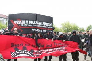 Nationalsocialister i Tyskland demonstrerar. Foto: Gonzo Lubitsch